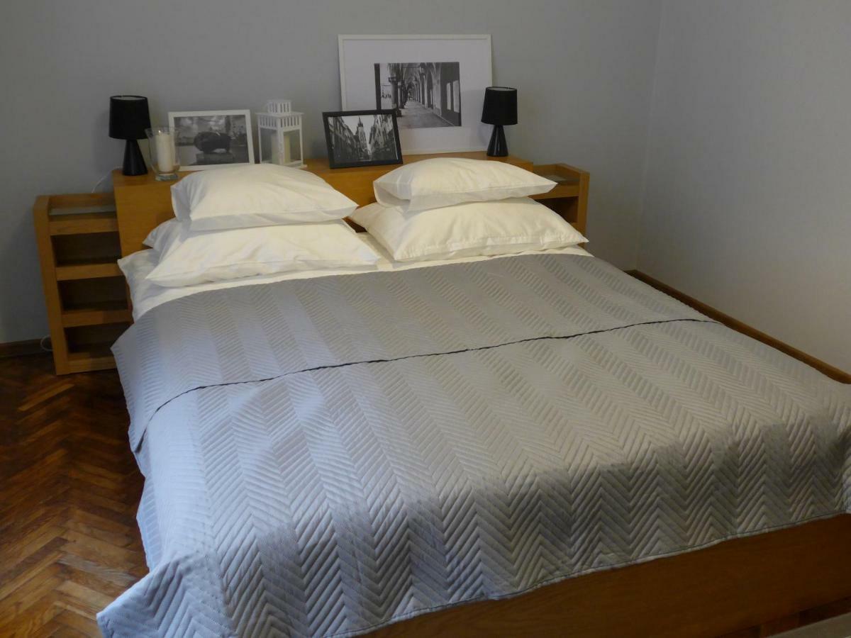 Apartament M15 Appartamento Cracovia Esterno foto